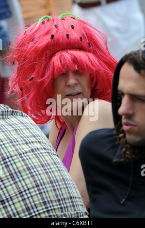 I vegetariani prendere parte all'annuale Veggie Pride Parade nel Meatpacking District di New York City, Stati Uniti d'America il 16 maggio 2010. Foto Stock