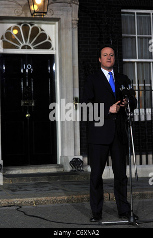 CAMERON ha nominato nuovo primo ministro britannico David Cameron è stato nominato il nuovo primo ministro britannico in seguito alla Foto Stock