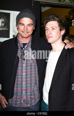 Josh Hartnett e Daryl Wein "Rompere verso l'alto' Premiere detenute presso il Silent Movie Theatre - Gli arrivi di Los Angeles, California - Foto Stock