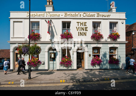 Il Vitigno Inn Shepherd Neame Pub Tenterden Kent REGNO UNITO pub Foto Stock