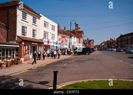 La High Street Tenterden Kent England Regno Unito Foto Stock