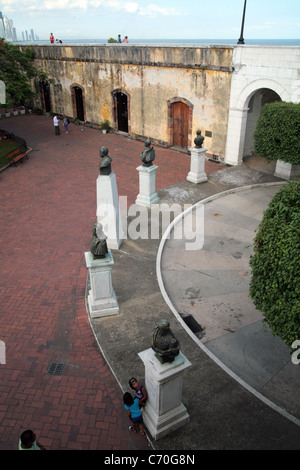 Paseo de Las Bóvedas, Plaza de Francia, Casco Antiguo, Panama City, Panama. Foto Stock