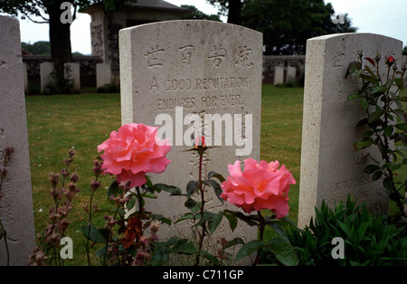 AYETTE indiani e cinesi nel nord della Francia. WW1 e WW2 cimiteri mantenuta dal Commonwealth War Graves Commissione,CWGC. Foto Stock