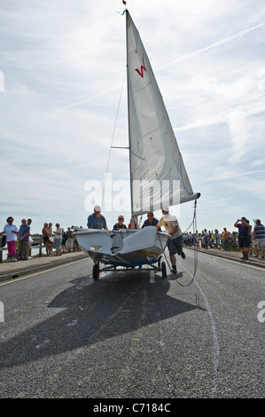 Giro dell'isola boat race, West Mersea, Mersea, Essex. Foto Stock