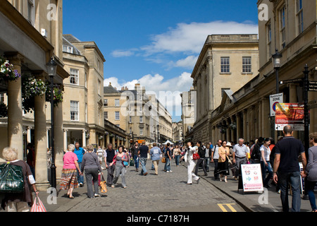 Pressione di stallo Street nel centro di Bath Foto Stock