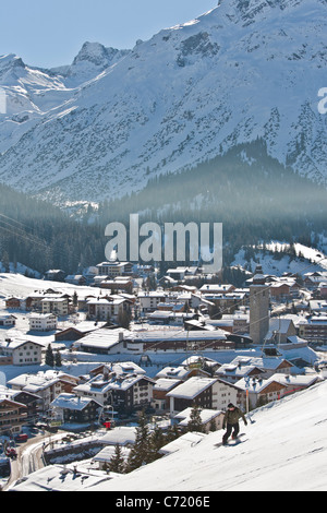 SNOWBOARDER, Lech am Arlberg, Vorarlberg, Austria Foto Stock