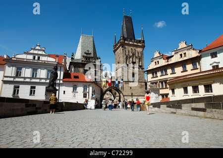 Charles Bridge, Praga, Sito Patrimonio Mondiale dell'UNESCO, Repubblica Ceca, Europa Foto Stock