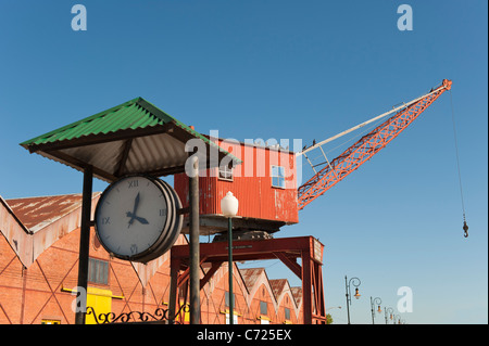 Gualeguaychu, orologio vicino alla storica magazzini, Entre Rios Provincia, Argentina Foto Stock