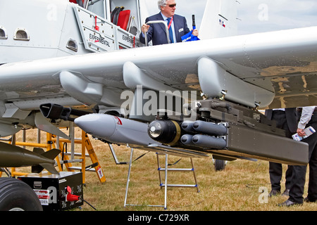 Aria TRATTORE A-802U attacco leggero e di controinsurrezione (moneta) aeromobile a Farnborough Airshow internazionale 2010 Foto Stock