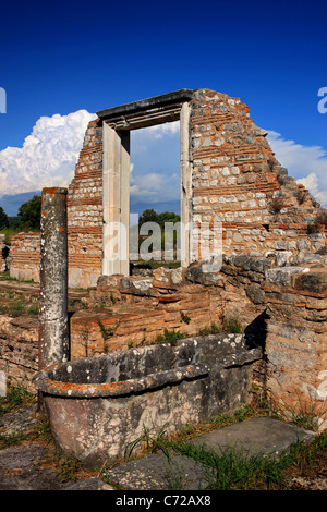 I resti della Basilica B' (conosciuto anche come 'Alkisonos'-5th/sesto secolo) nell Antica Nicopoli, vicino a Preveza, Epiro, Grecia Foto Stock