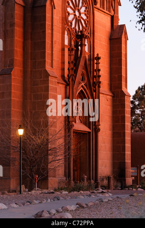 La facciata della Cappella di Loreto, Santa Fe, New Mexico Foto Stock