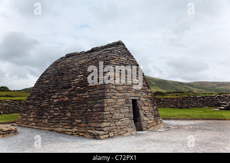 Il Gallarus Oratorio, la penisola di Dingle, nella contea di Kerry, Repubblica di Irlanda Foto Stock