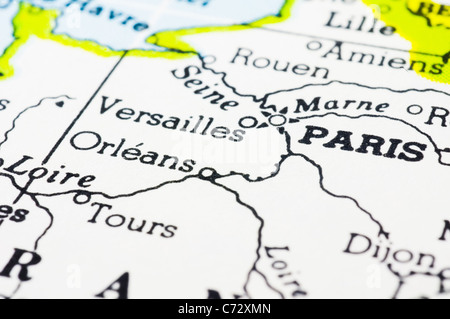 Immagine ravvicinata di Parigi sulla mappa. Foto Stock