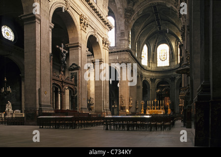 Vista interna della chiesa di Saint Sulpice, 6. Arrondissement, Parigi, Francia, Europa Foto Stock