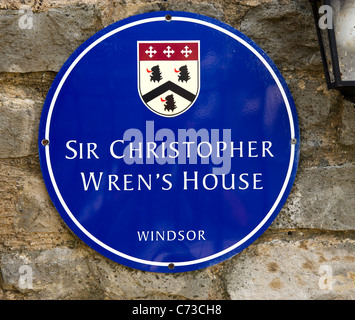 La placca sul muro di Sir Christopher Wren's House in Windsor, Berkshire, Inghilterra, Regno Unito Foto Stock