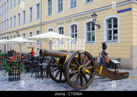 Il cannone al Ristorante Coselpalais, Dresda, Sassonia, Germania, Europa Foto Stock