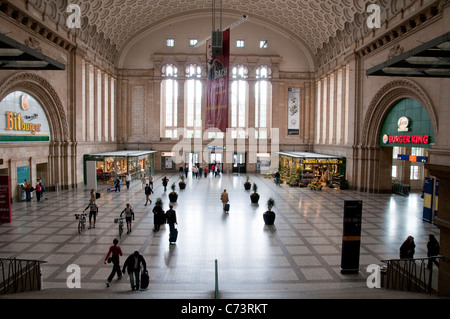 Ingresso della stazione centrale di Lipsia, in Sassonia, Germania, Europa Foto Stock