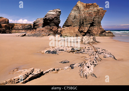 Spagna Galizia: spiaggia Praia come Catedrais con marea di declino Foto Stock