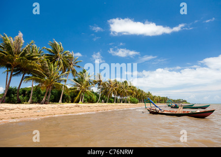 Angkoul spiaggia vicino Kep - Kep Provincia, Cambogia Foto Stock