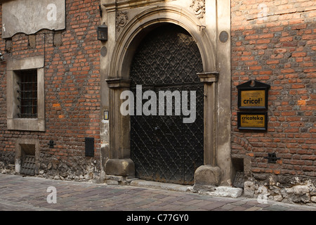 Ingresso al Cricot 2 - teatro polacco società in base a Kanonicza Street, Cracovia in Polonia. Foto Stock