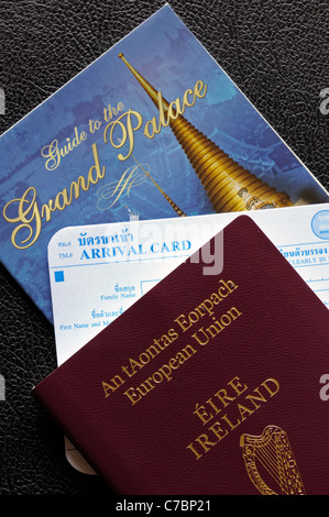 Forma di immigrazione sbarco sbarco card travel visa application border agency card asia turismo turistica richiesta essenziale Foto Stock