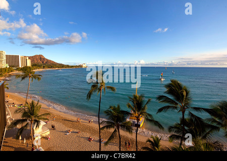 La spiaggia di Waikiki, Honolulu Oahu, Hawaii Foto Stock