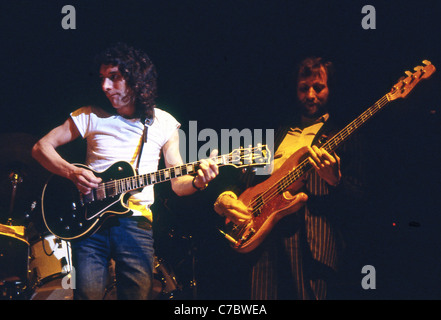 ALBERT LEE e Chas Hodges (a destra) di Chas e Dave nel 1982 Foto Stock