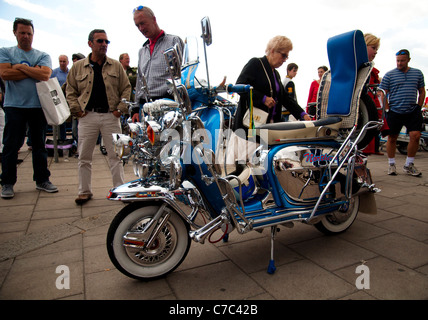 Mod weekender Brighton Lambretta Foto Stock