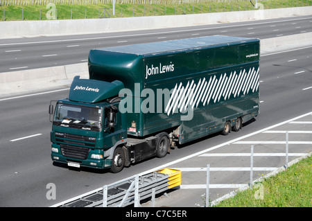 John Lewis Store camion di consegna Foto Stock