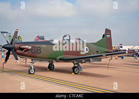 Esercito sloveno Pilatus PC-9M L9-68 sul display Royal International Air Tattoo evento Luglio 16, 2006 a Fairford, Regno Unito Foto Stock