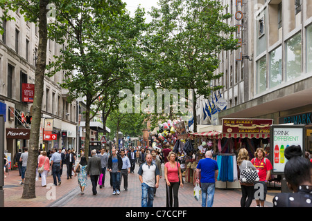 I negozi di New Street nel centro della città di Birmingham West Midlands, England, Regno Unito Foto Stock