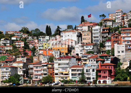 Sariyer città del Bosforo nei pressi di Istanbul.la Turchia. Foto Stock