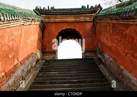 Passaggio, principe ereditario di pendenza, Wudang Mountain, Cina Foto Stock