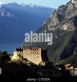 Il castello di Tenno Italia Foto Stock