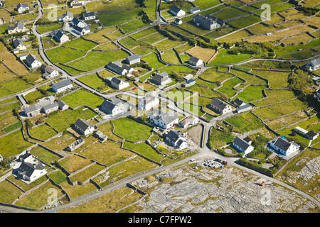 Paesaggio di antenna di Inisheer Isola, parte delle Isole Aran, Irlanda. Foto Stock