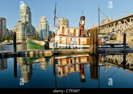 S.S. Master, l'unica superstite della west coast alimentato vapore rimorchiatore, False Creek, Vancouver, British Columbia, Canada Foto Stock