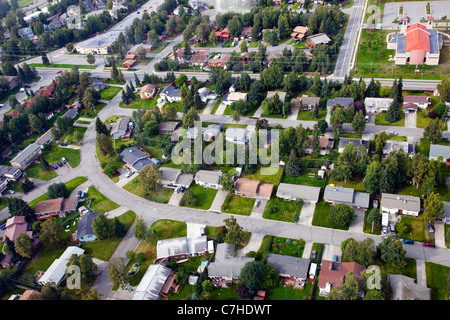 Vista aerea di un quartiere suburbano con case, Anchorage in Alaska,, Stati Uniti d'America Foto Stock