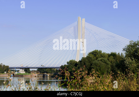 Ponte Redzinski a Wroclaw, chiudere la vista dal lato Foto Stock