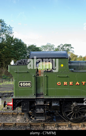 Gwr 2-6-2 piccola prateria n. 4566 locomotiva a vapore a bridgnorth stazione in shropshire in Severn Valley Railway Foto Stock