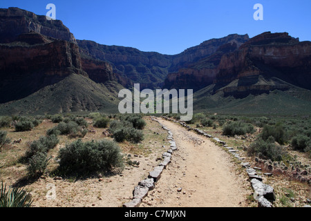 Punto di plateau trail nel Grand Canyon osservando il Bright Angel Trail Foto Stock