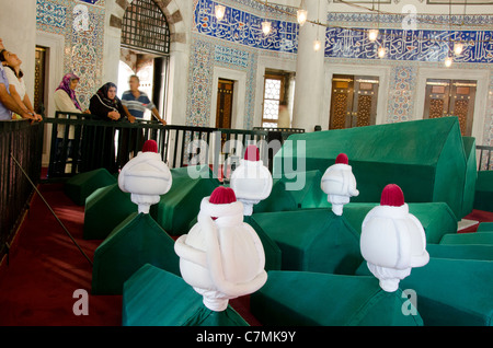 Turchia, Istanbul. Mausoleo di sultani situato nei pressi di Aya Sofia. Foto Stock