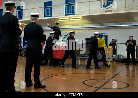 London Ontario, Canada. Settembre 24, 2011. Modifica del comando cerimonia al HMCS Prevost a Londra, Canada. Foto Stock