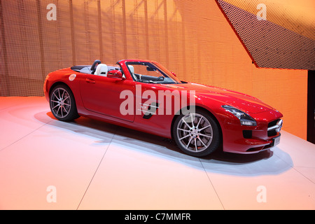 Francoforte - sett 24: Mercedes Benz SLS Sportscar al sessantaquattresimo IAA (Internationale Automobil Ausstellung) il 24 settembre 2011 in Foto Stock