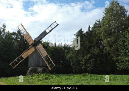 Il mulino a vento il museo all'aria aperta, Tallinn, Estonia Foto Stock