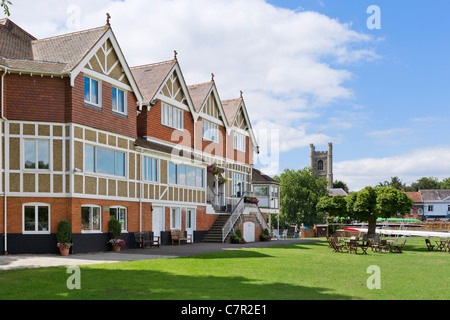 Il famoso Leander Club di canottaggio sul fiume Tamigi a Henley-on-Thames, Oxfordshire, England, Regno Unito Foto Stock