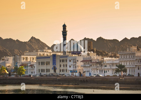 Oman, Moscato, turiboli monumento Foto Stock