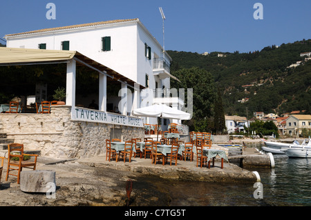 La Casa Bianca ex casa di scrittore Gerald Durrel Kalami Corfu Grecia Foto Stock
