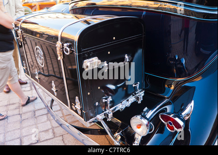 Parigi, Francia, Auto d'epoca di lusso in esposizione, parte posteriore, bagagliaio d'epoca, dettaglio bagagliaio Foto Stock