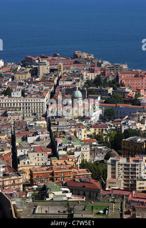 L'Italia, Campania, Napoli, vista del quartiere di Santa Lucia Foto Stock