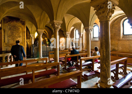 L'Italia, Emilia Romagna, Modena, nella cripta del Duomo Foto Stock